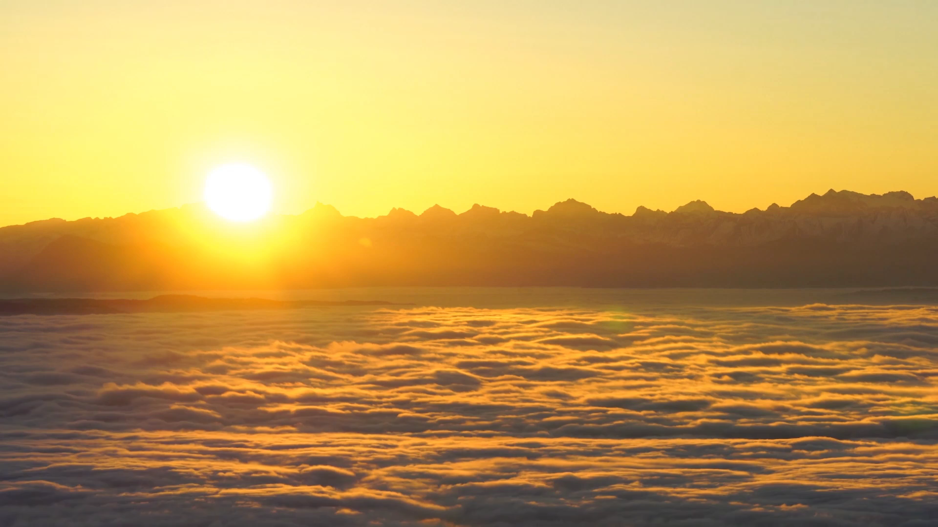 时过境迁,物是人非,愿你归来还是少年,山高海阔,任你翱翔