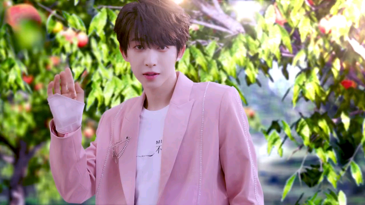 【into1刘宇】missberry贝瑞甜心| "甜心不止一面"果酒限定款礼盒广告