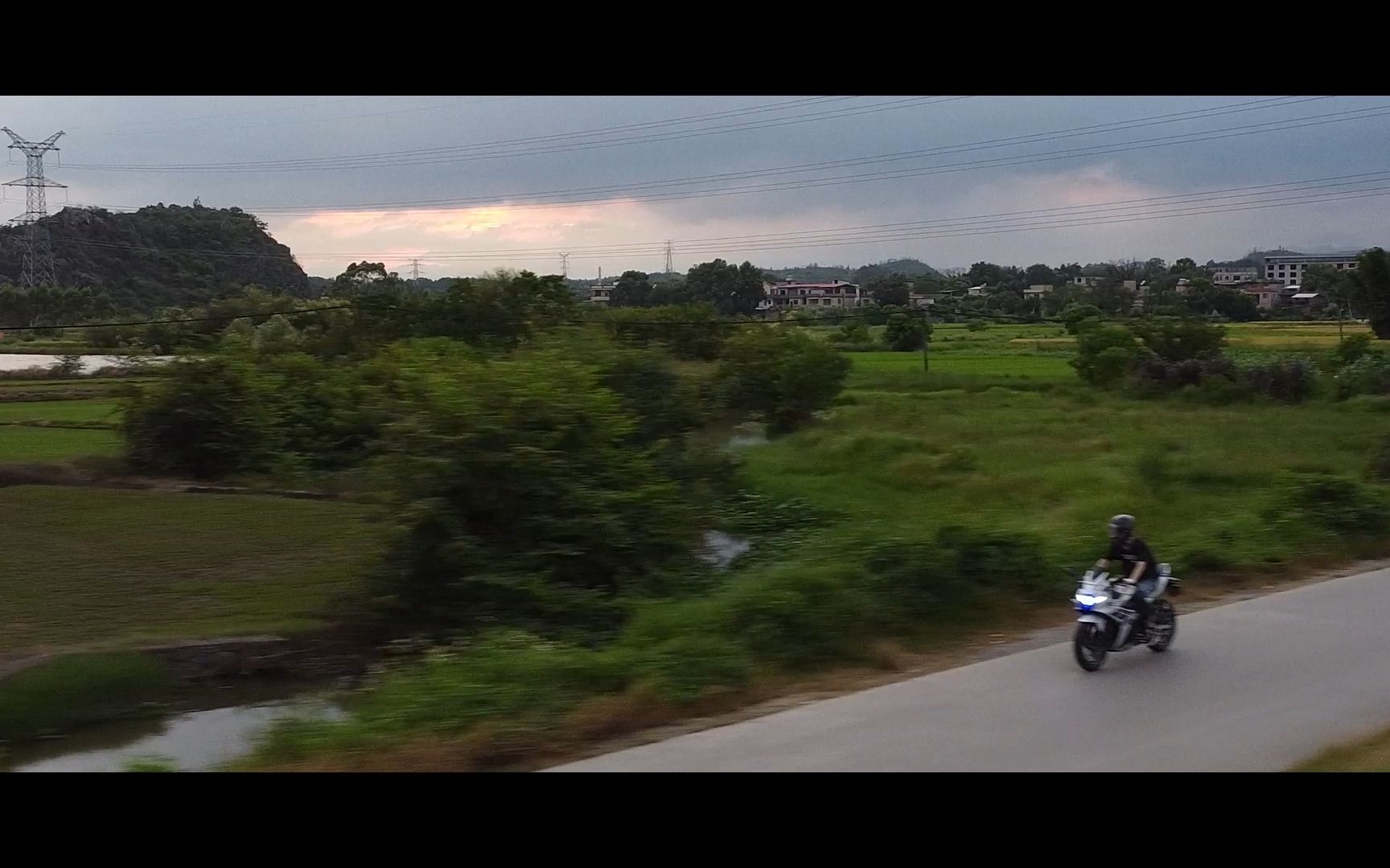 带你沉浸式体验铃木gsx250r