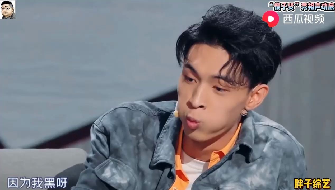 看谁还说傻贤傻秦霄贤神圆场大秀相声功底蒋梦婕都没反应过来