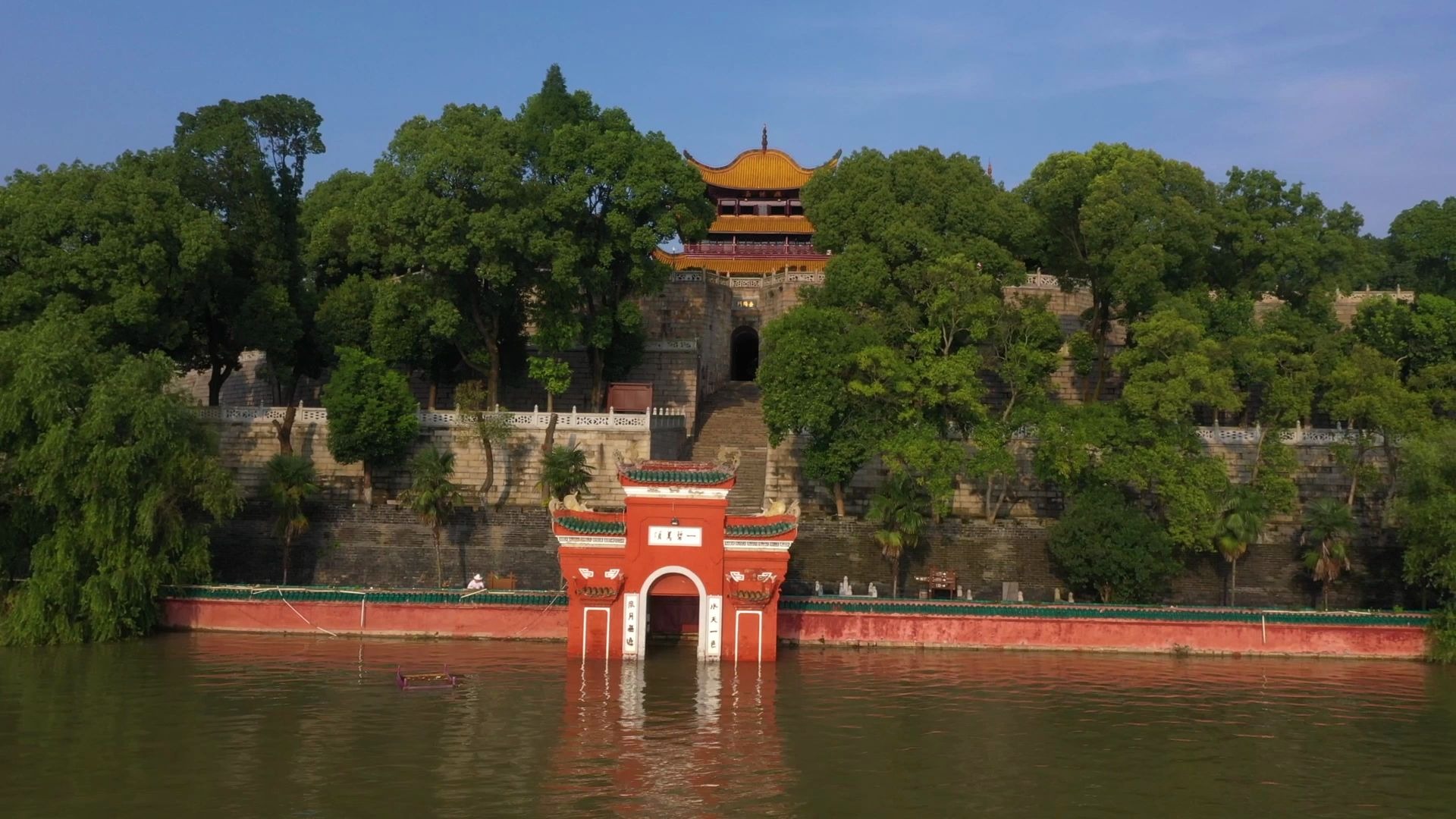 波撼岳阳楼图片