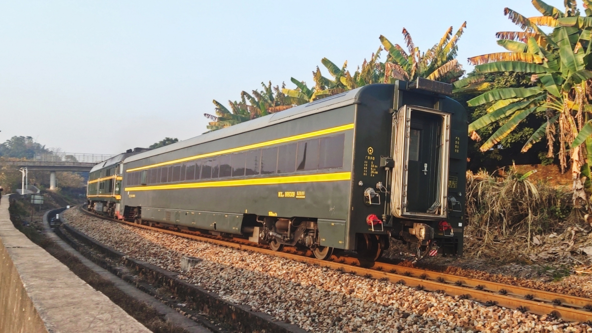 依旧单节小客车·wx25t