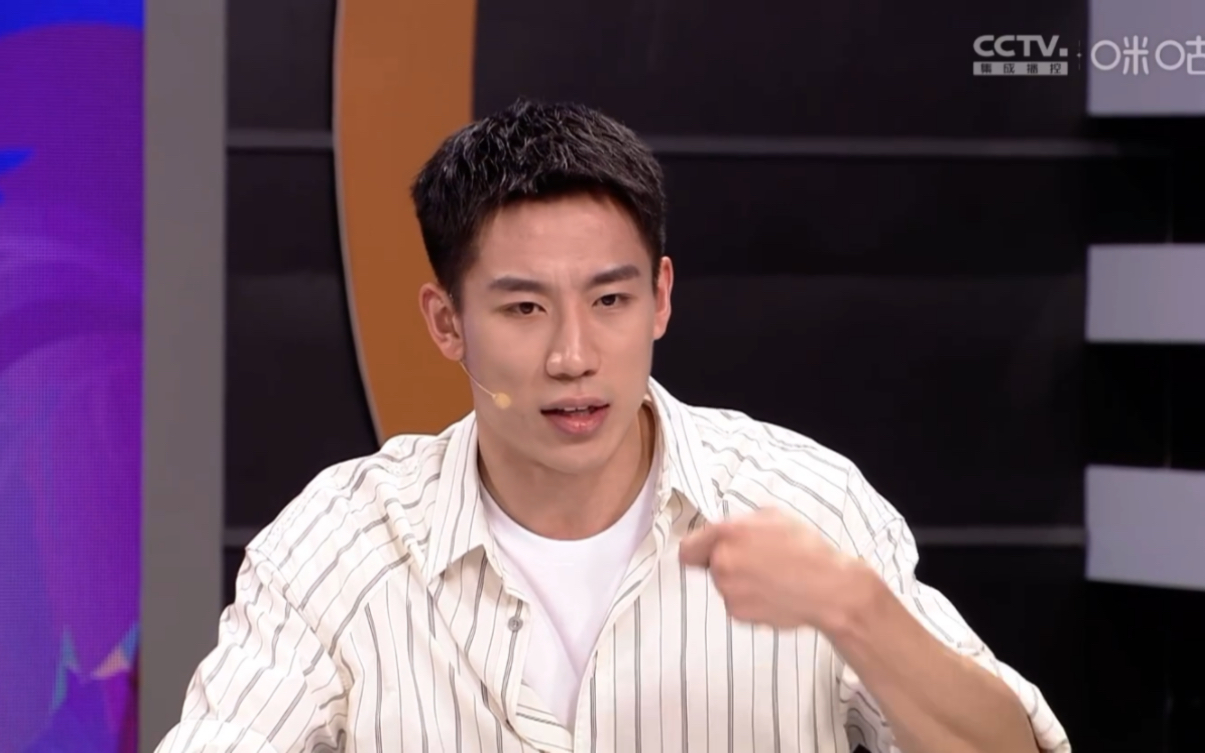 【场下记录】20230522 德班观赛节目侯英超和程靖淇评论王楚钦男单1