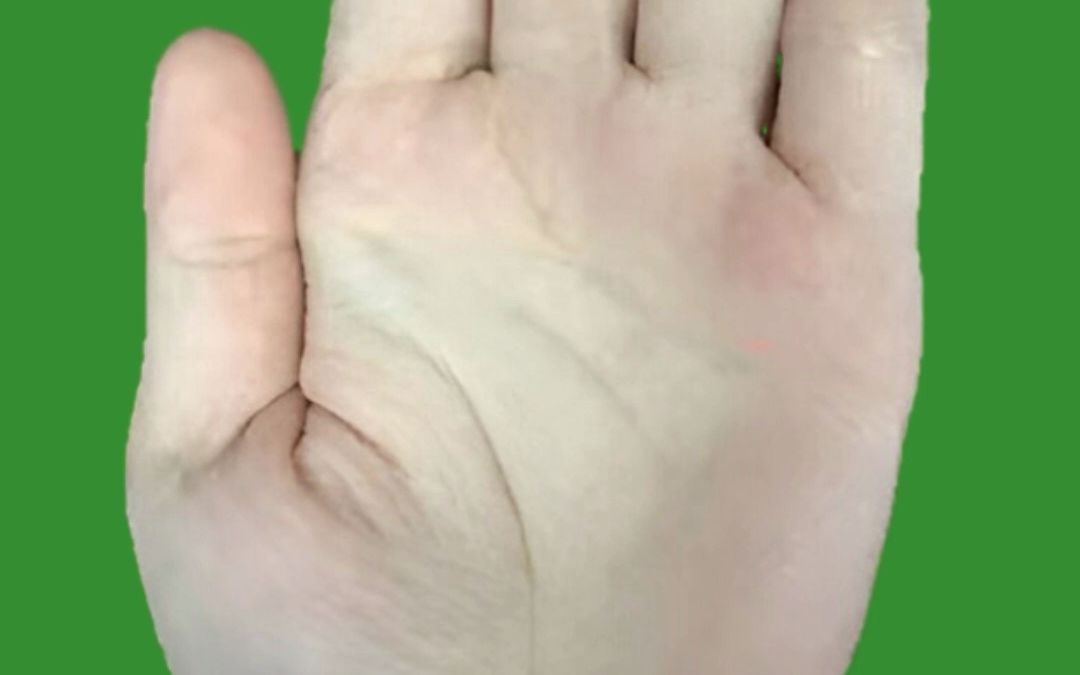 有"凤眼纹"的女人,一定旺夫吗