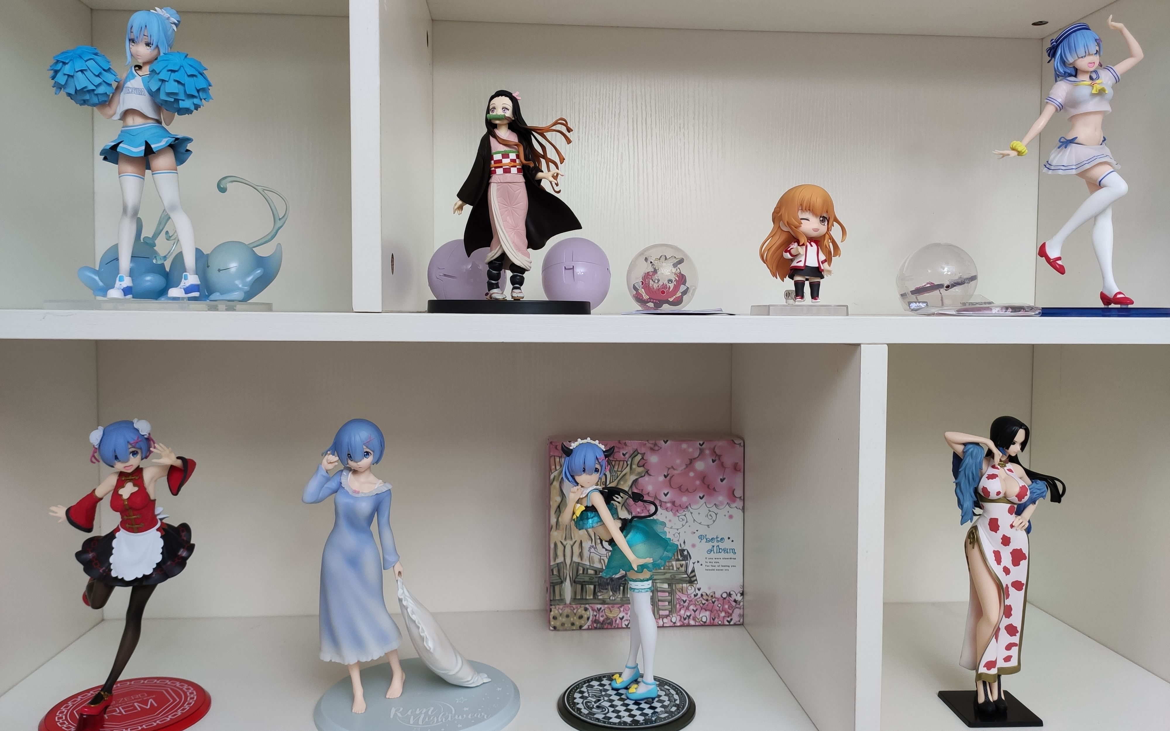 手办开箱百元级手办墙开启进行中三苏沐橙汉库克蕾姆等手办摆放后的