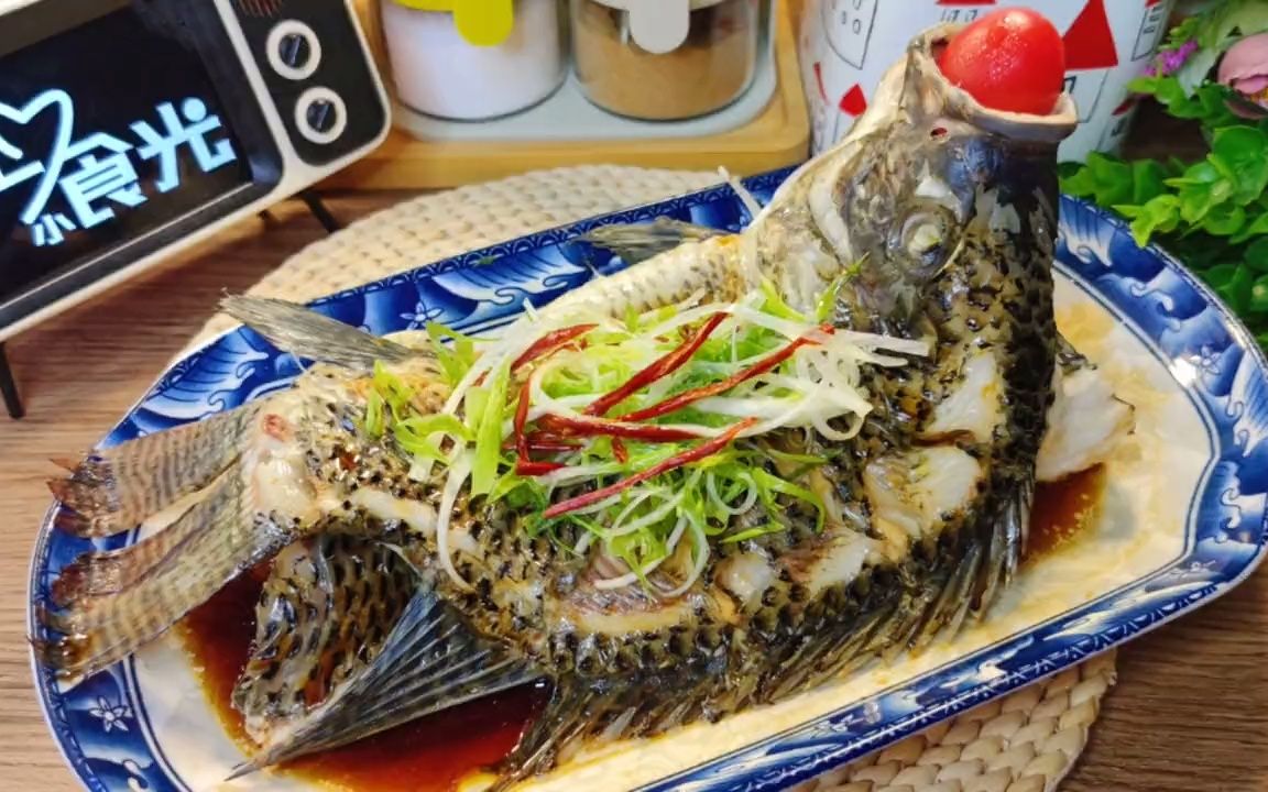 年夜饭不能少的清蒸罗非鱼掌握这三点鱼肉鲜嫩不腥低脂不长胖