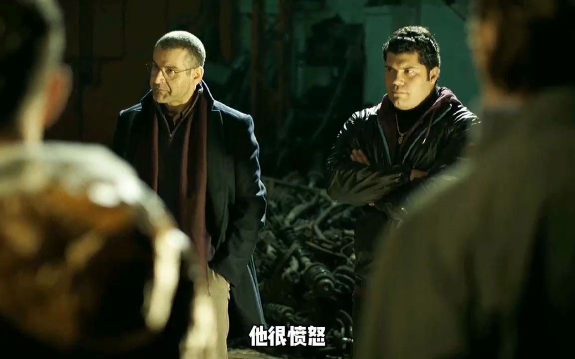 全剧恶人 冷血写实意大利黑帮《格莫拉》第一季 01