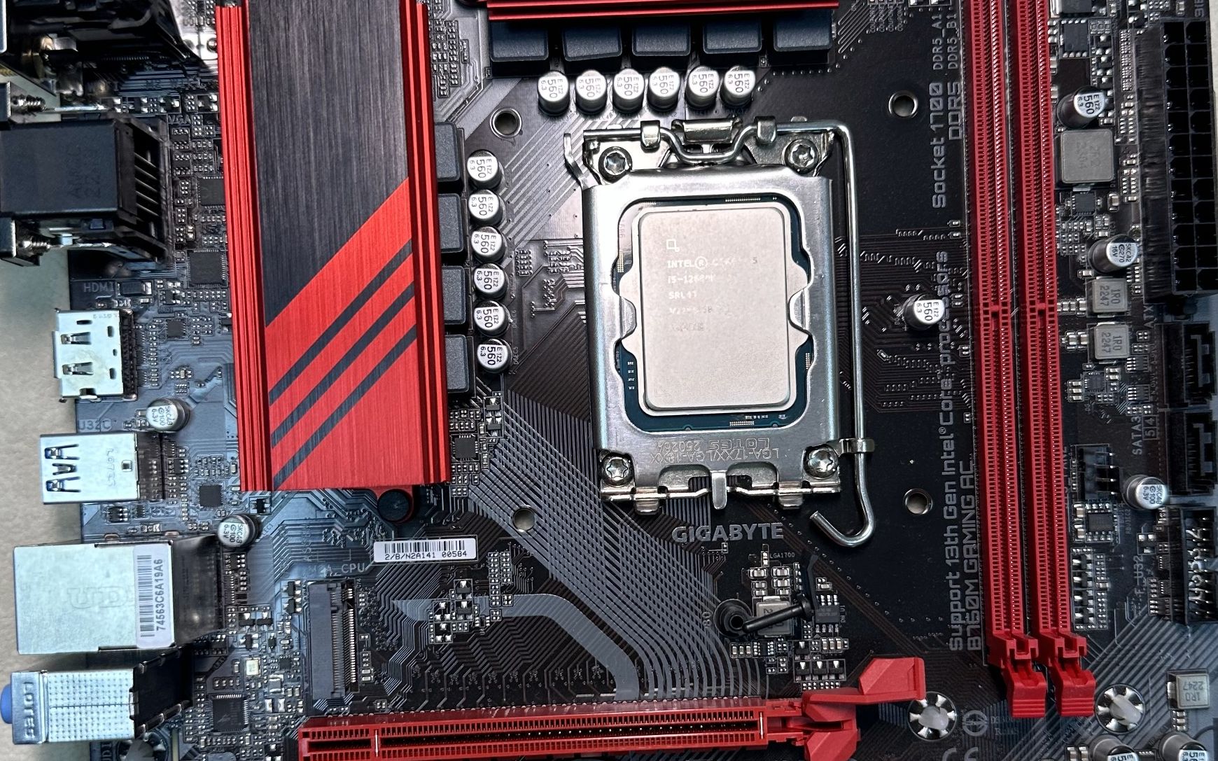 技嘉b760m gaming ac ddr5