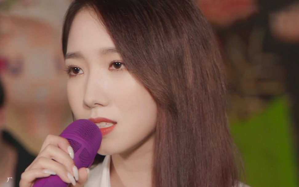 190613孟美岐火箭少女101研究所团综献唱【陌生的女孩】