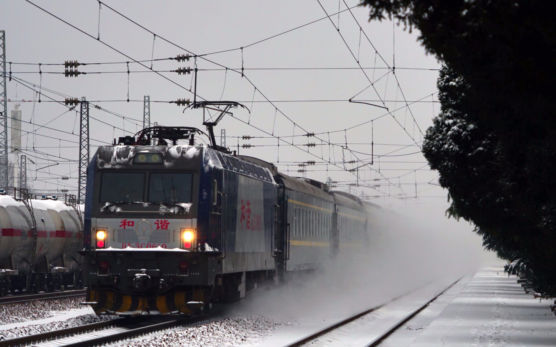 【铁路】雪中列车