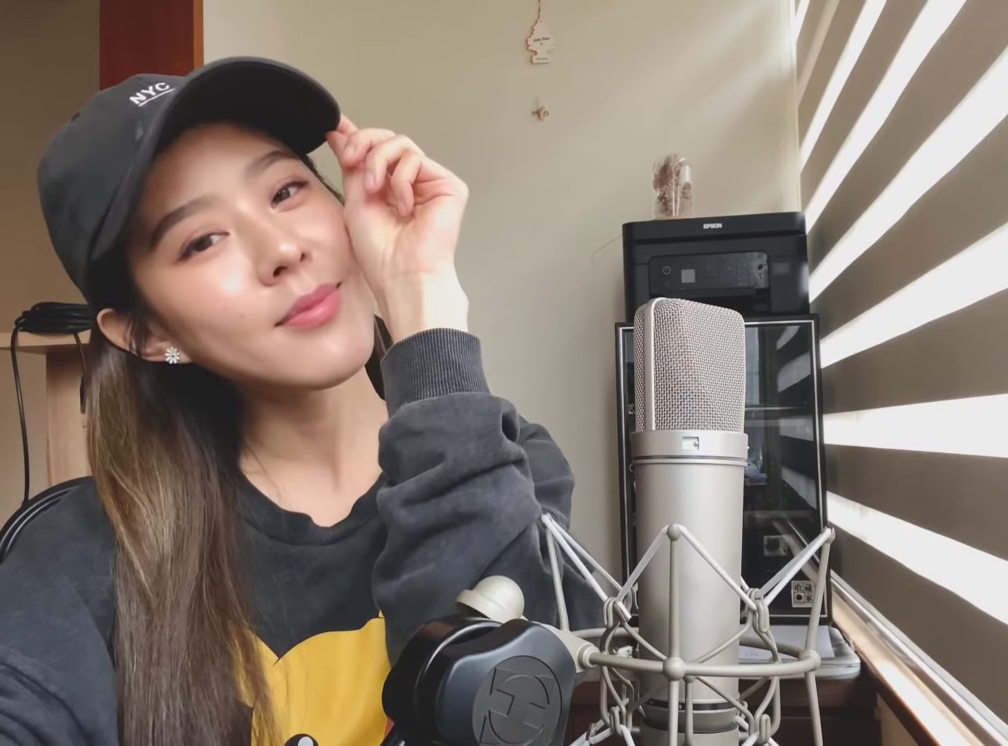 in the ocean(深海中的宇航员) - masked wolf (cover by erika)(中英