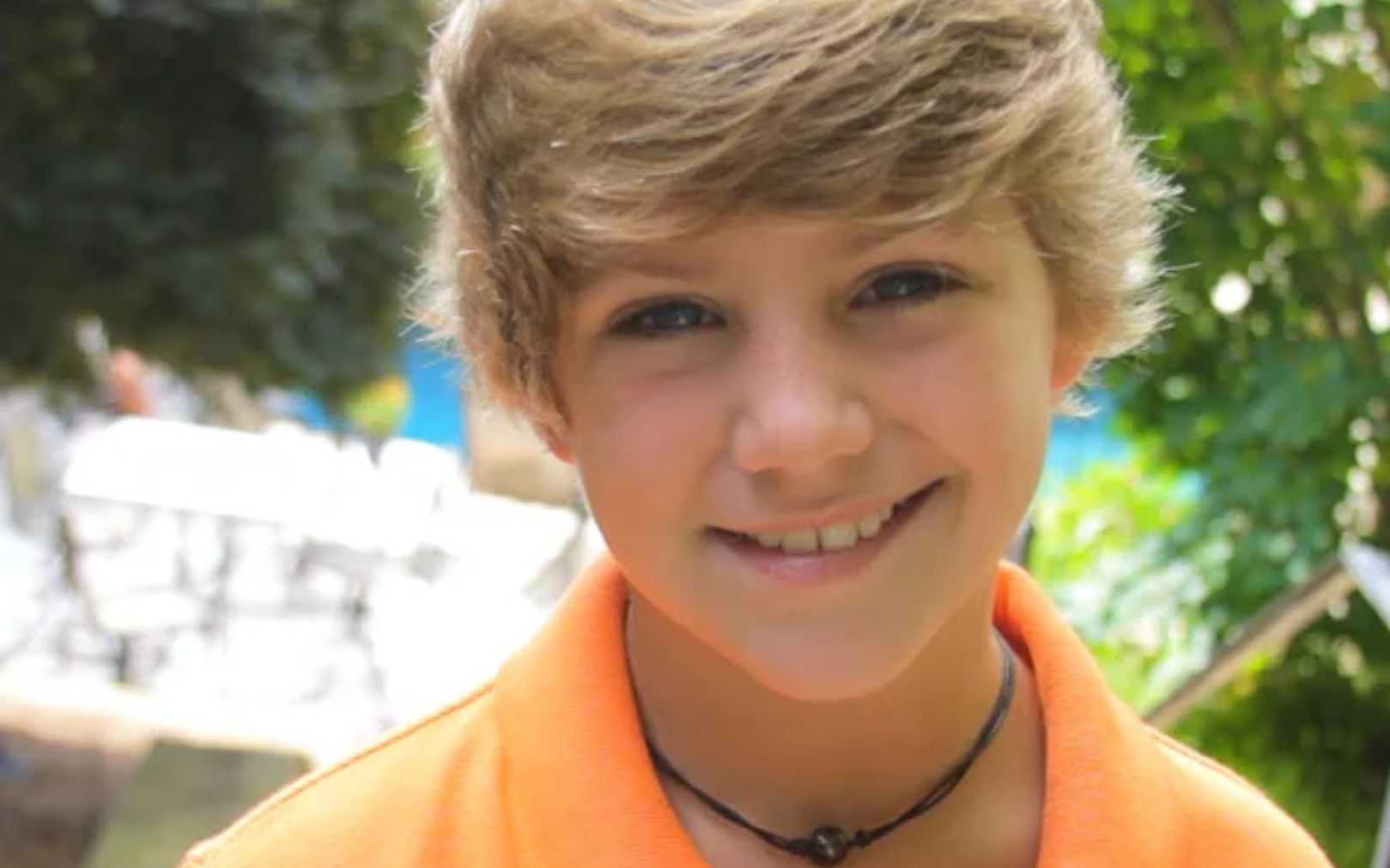 [图]MattyBRaps - Hooked On You (Official Music Video)