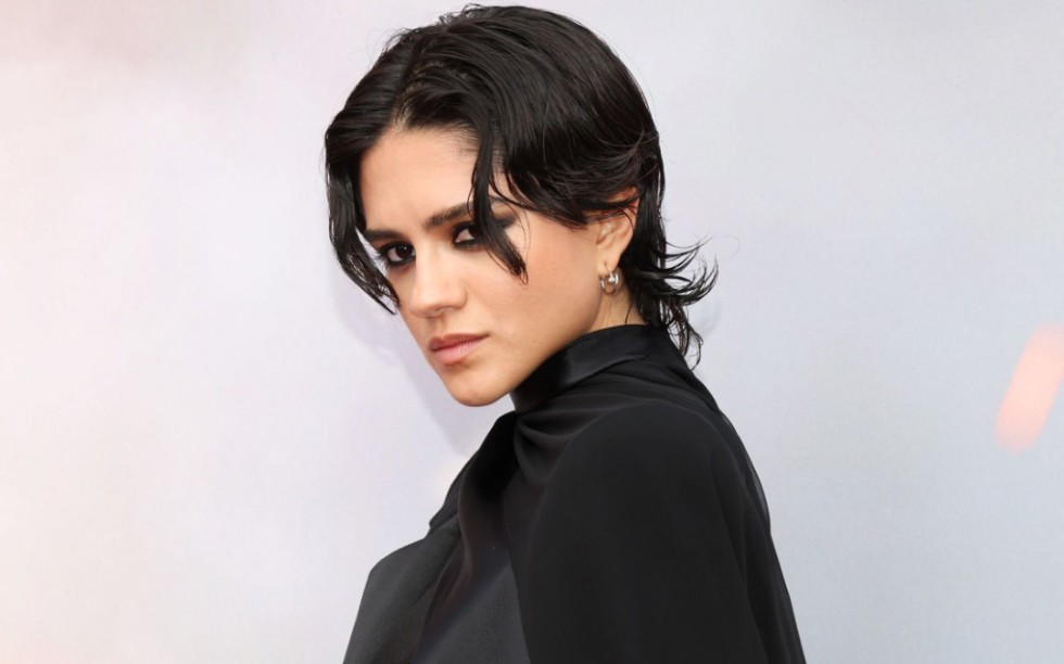 闪电侠最帅女超人,sasha calle