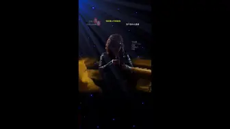 下载视频: 抖音主播现场演唱齐秦歌曲两个多小时