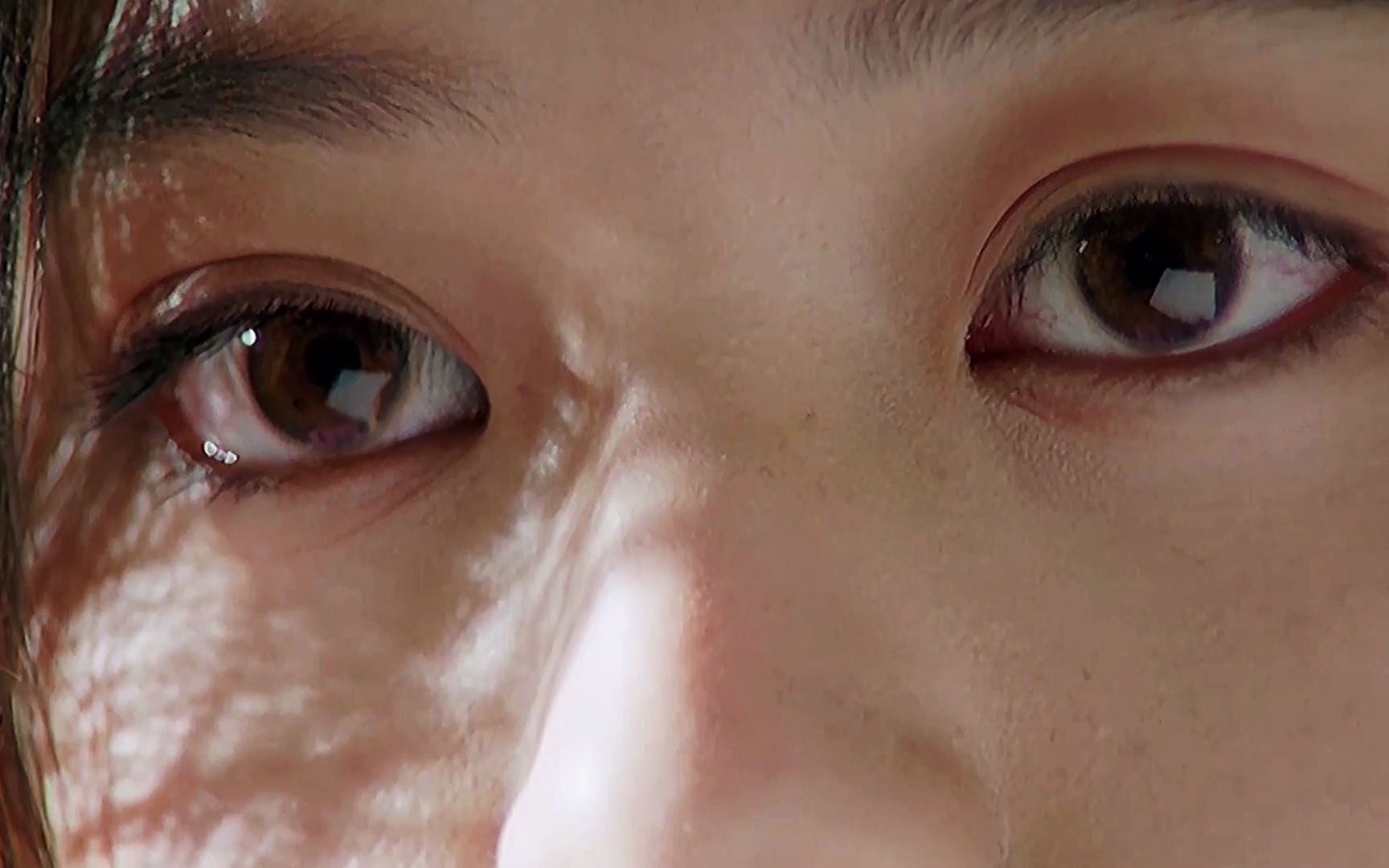 女神刘小慧,有着最美嘴巴美称,年轻时颜值并不亚于19岁杨采妮