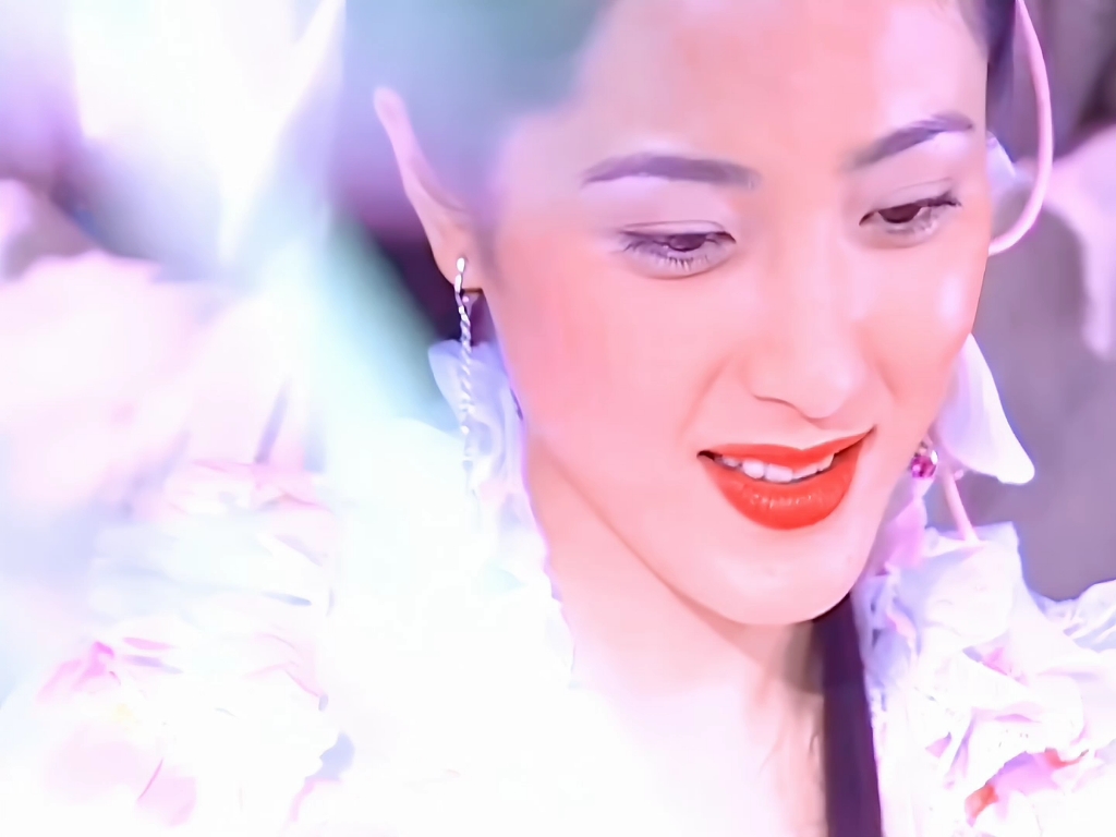 不愧是当年的中戏校花#颜值#曾黎#女神