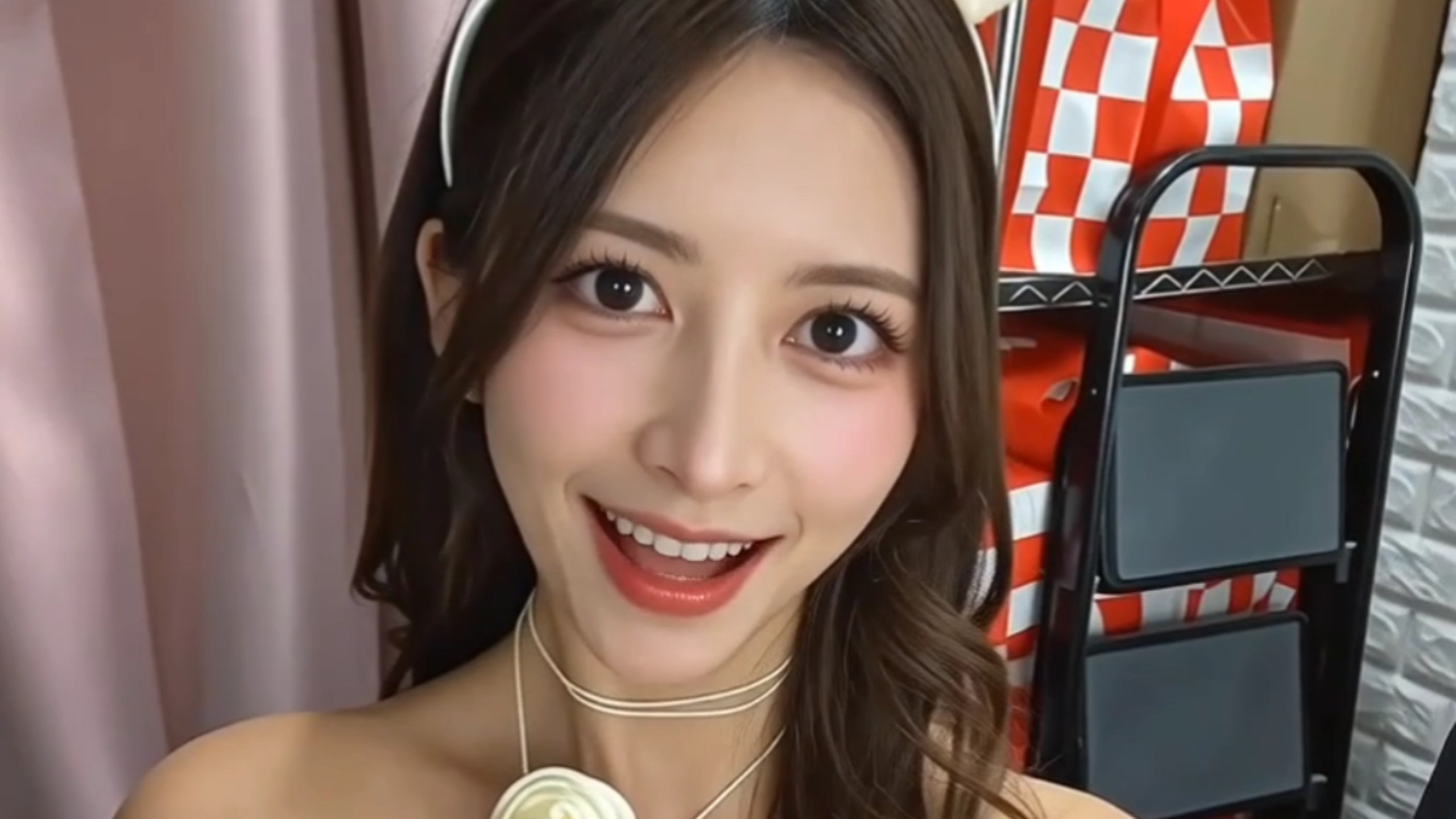 嗨 七ツ森りり