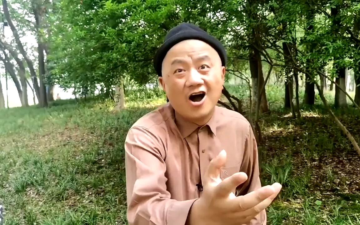 罗罗哥搞笑视频,现在没文化,你都不敢生病,信不信?看了就想笑