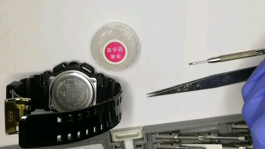 卡西欧手表更换电池 gshock ga110 黑金哔哩哔哩bilibili