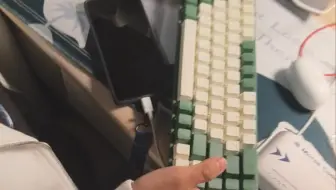 pdd上六块五的机械键盘，买到真货了