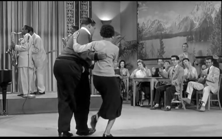 [图]Little Richard 小理查德演奏Tutti Frutti (1956)