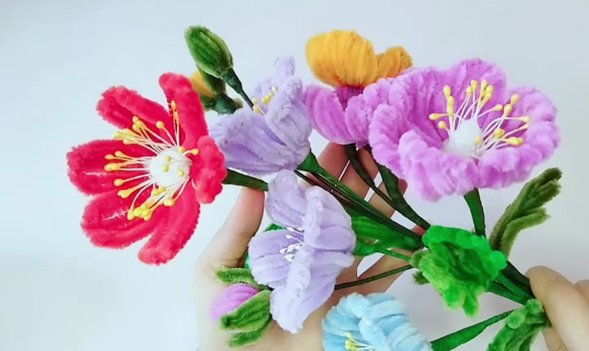 【diy simple crafts】五彩梅花扭扭棒花制作教程 diy pipe cleaner