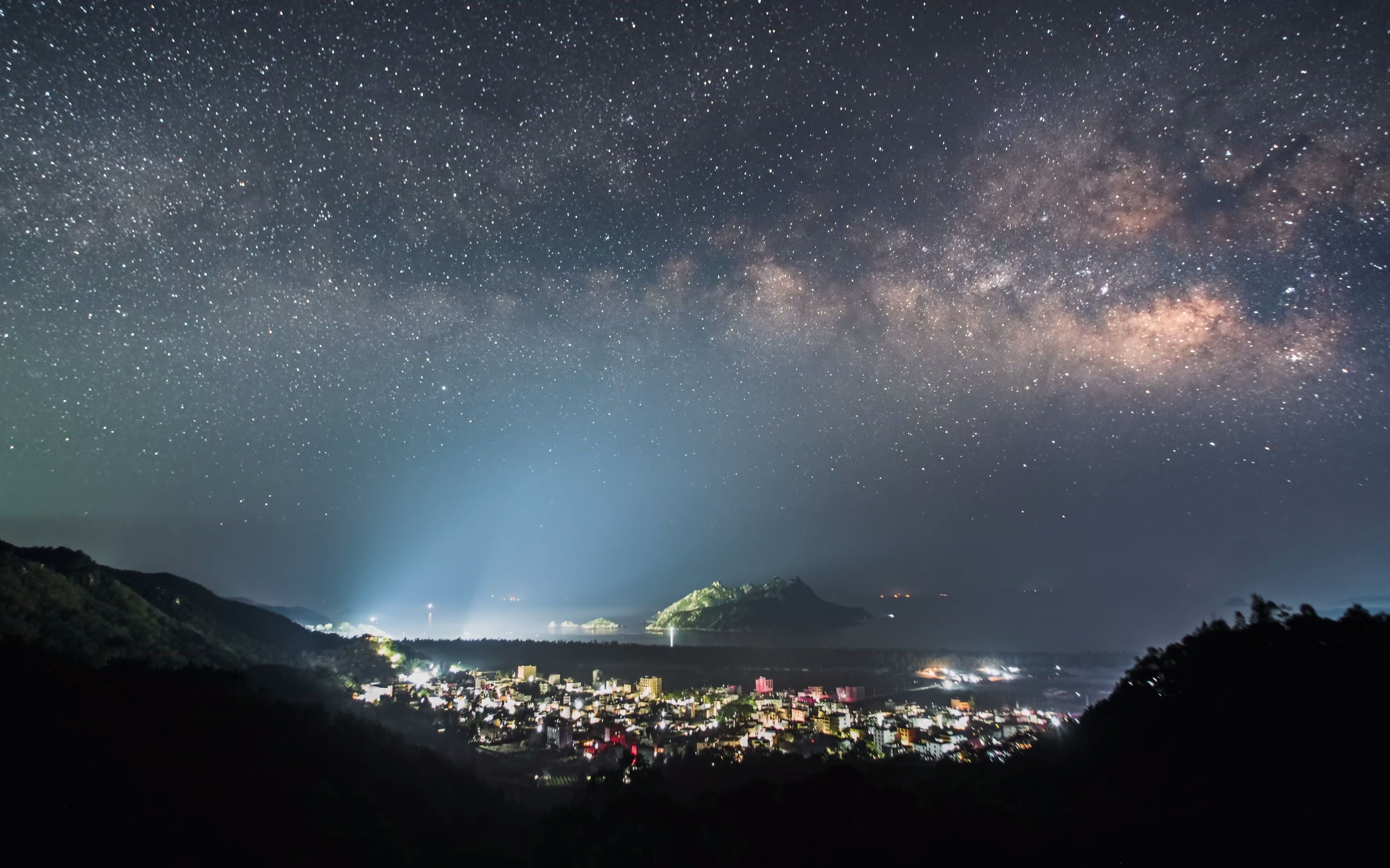 【4k】【延时摄影】【星空】当春季银河从海岛后方升起