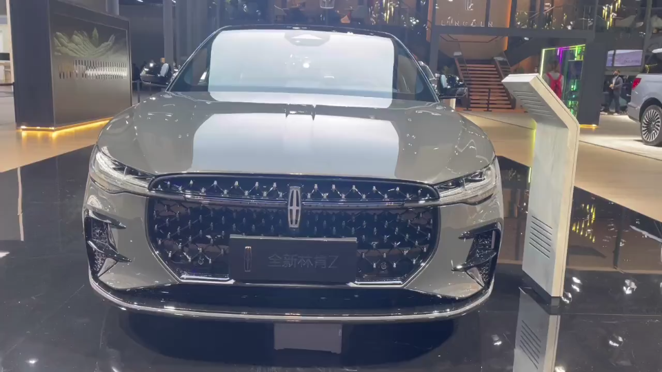 最美林肯轿车zephyr,你们会喜欢吗_哔哩哔哩_bilibili