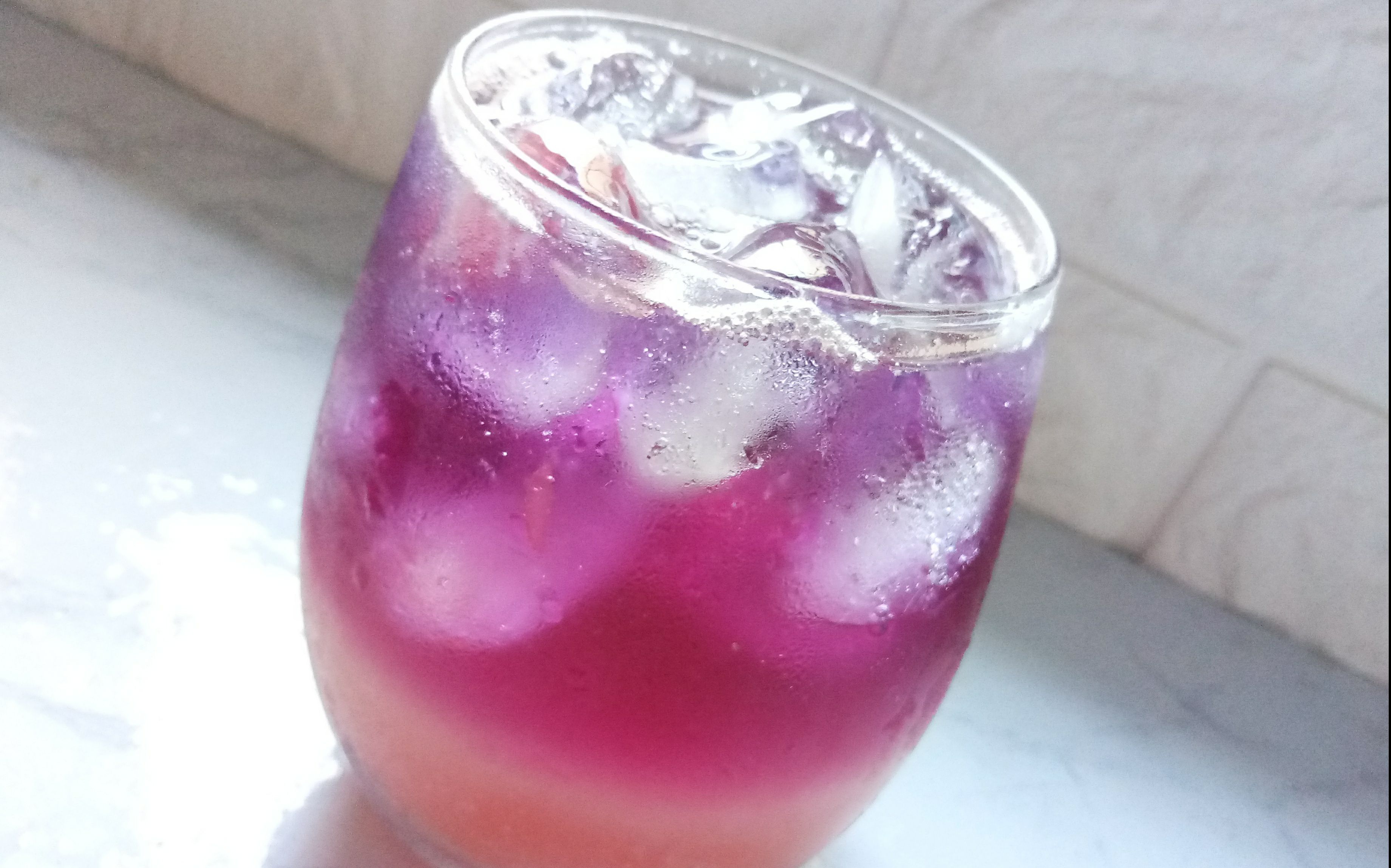 火烧云同款星空气泡水