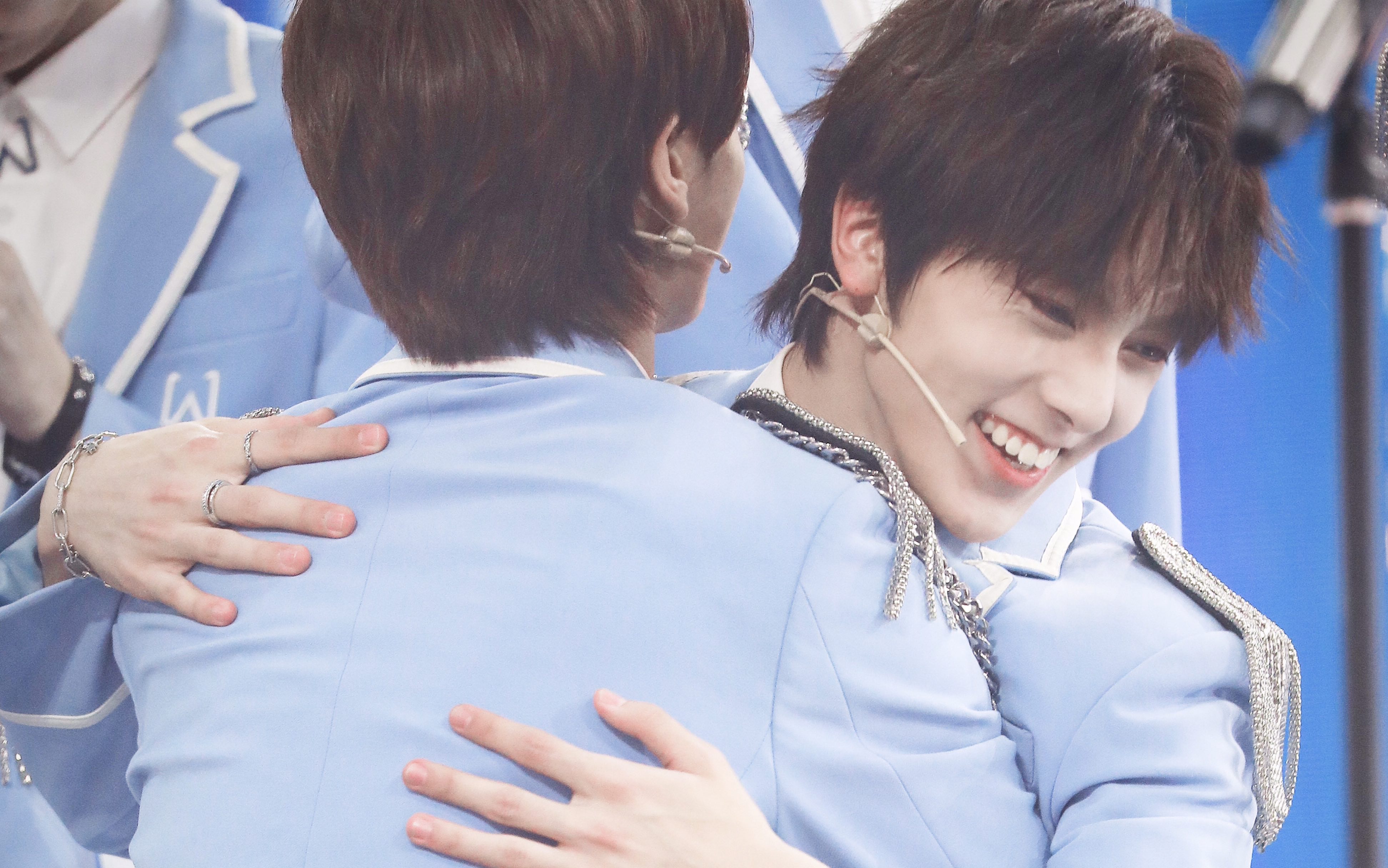 【震义林然】郭震x左林杰|给你最特别的拥抱_哔哩哔哩_bilibili