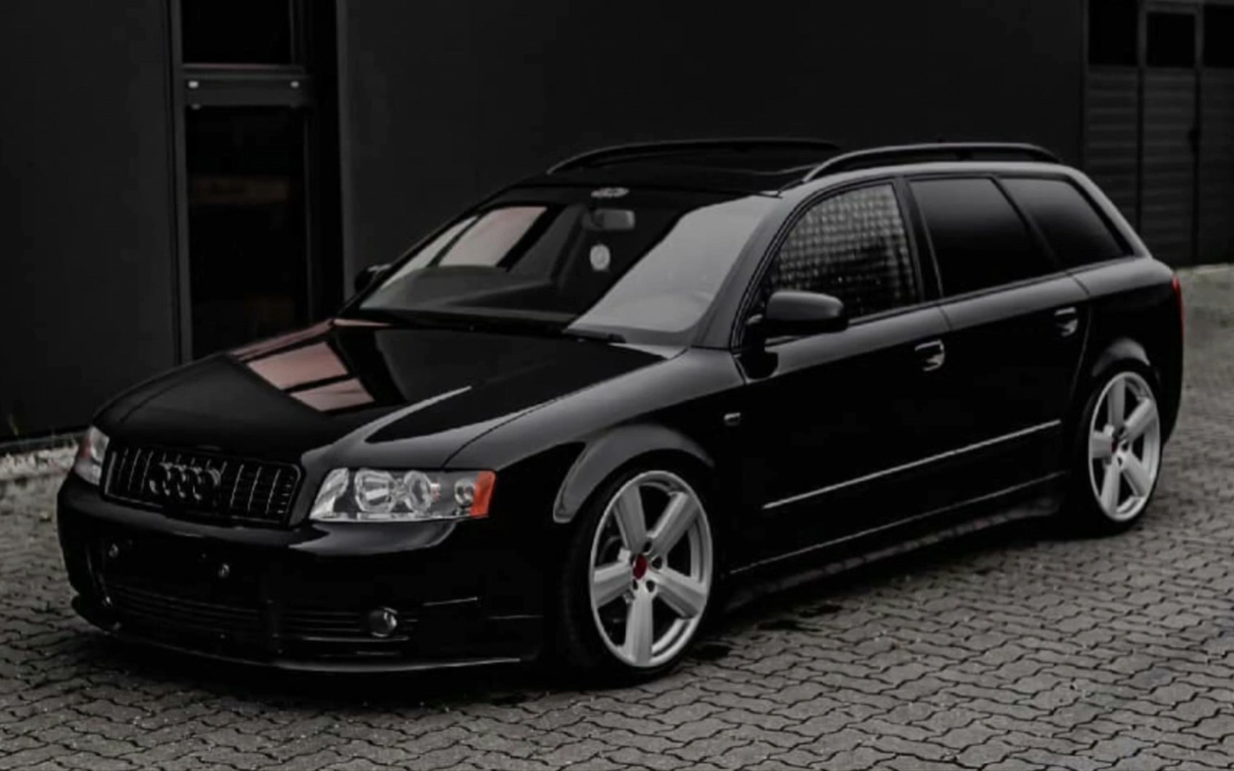 audi a4 b6 avant(奥迪 a4 avant)