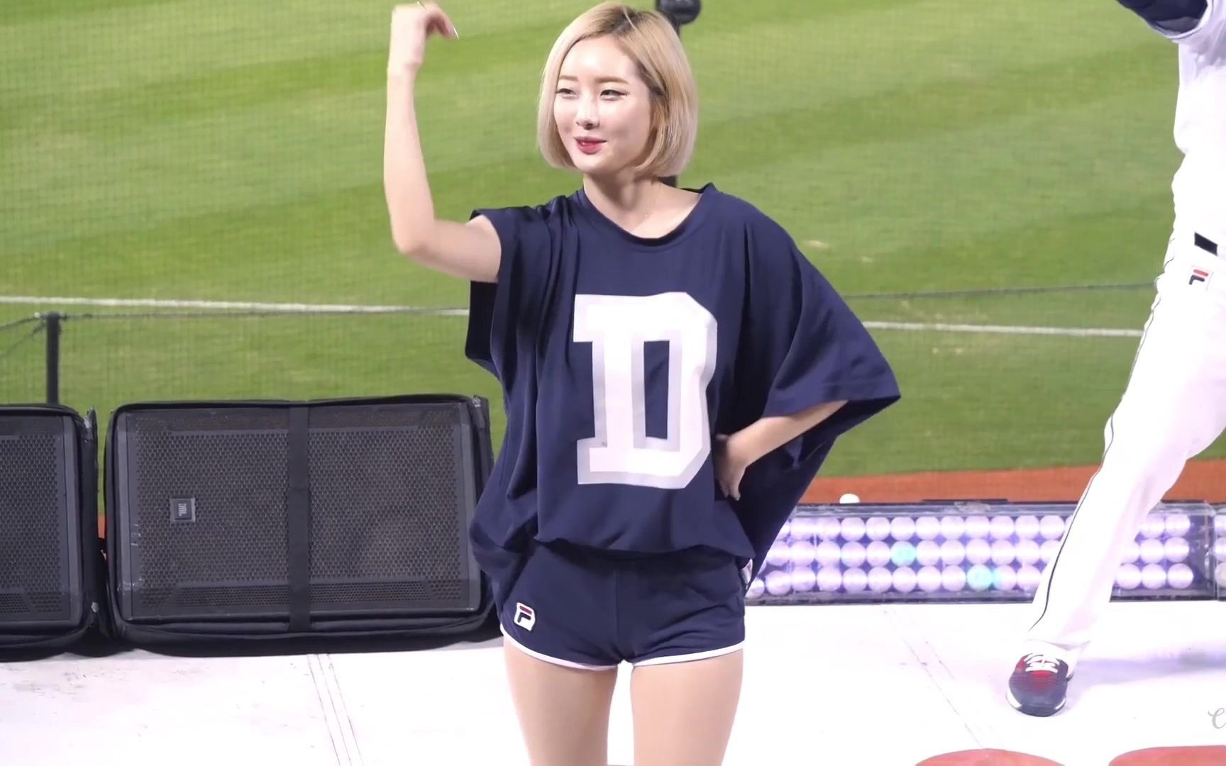 短发元气啦啦队长 徐贤淑