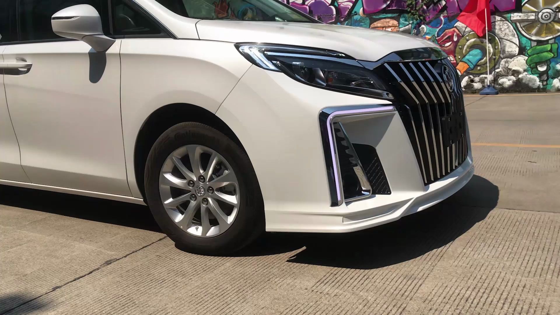 兰州gl8改装店,雅典娜包围套件,仿丰田埃尔法