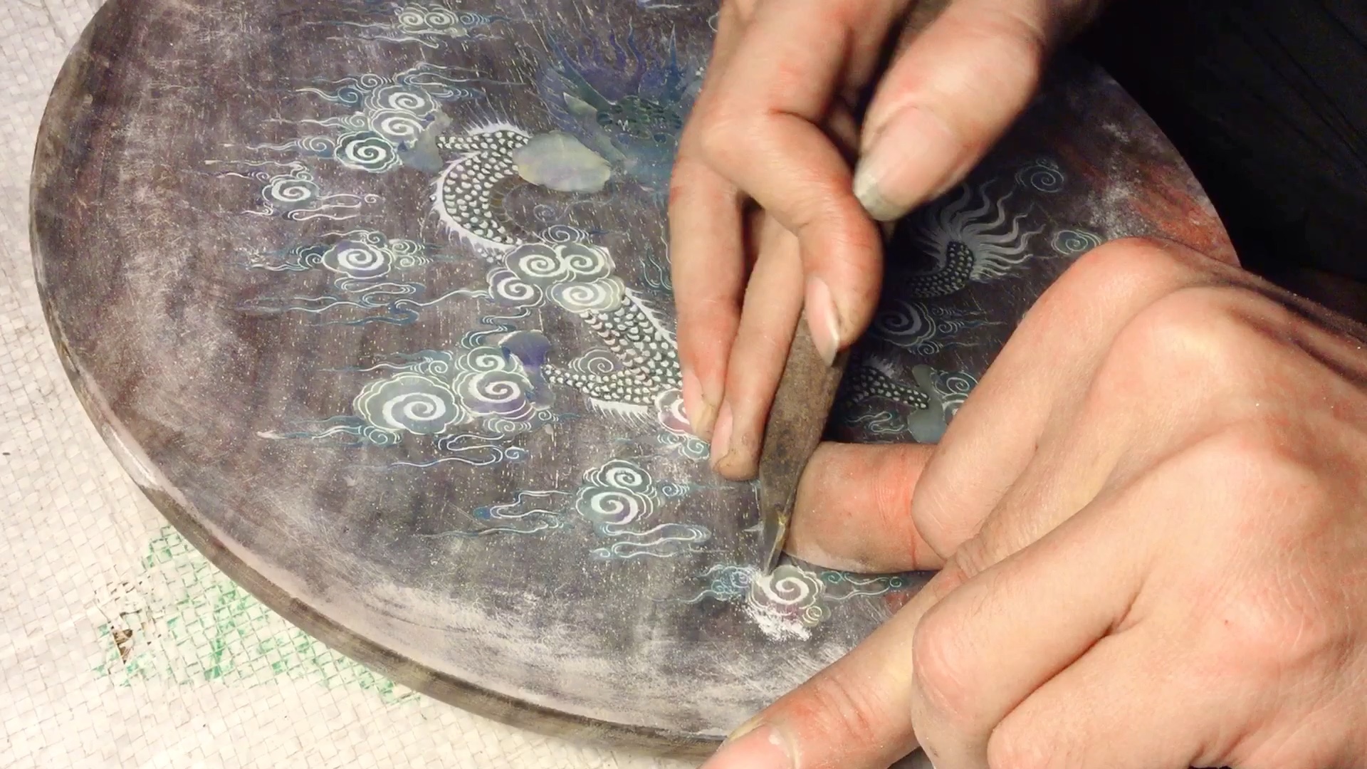 越南磨漆画(螺钿)