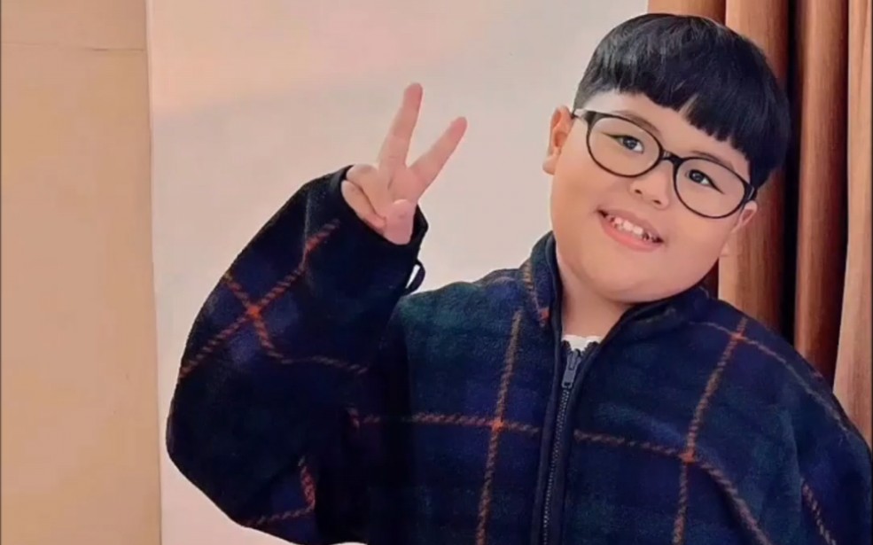 【蛋蛋tatan】希望2023年也会一直有kakakaka的陪伴呀