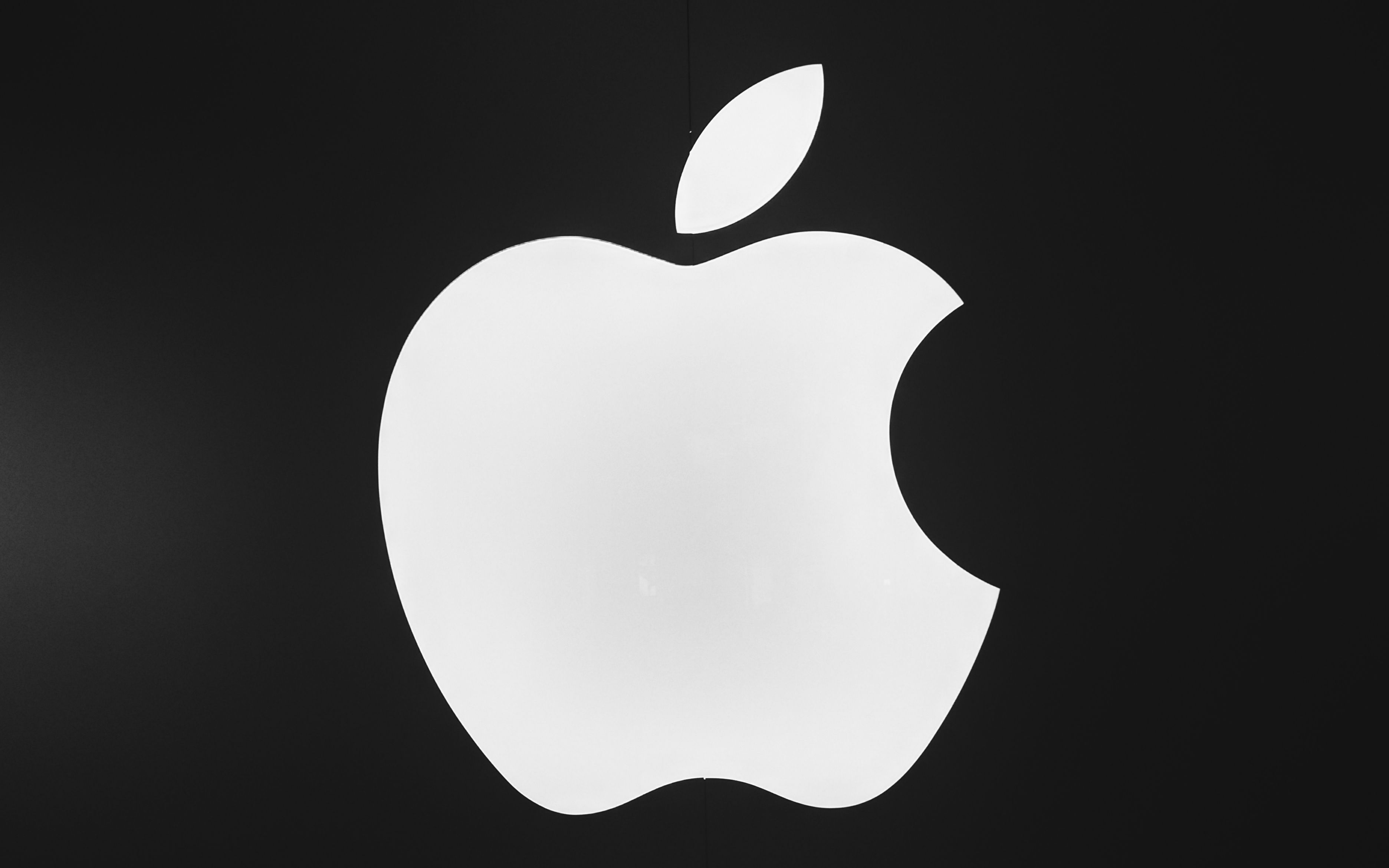 市值突破一万亿的苹果开始走下坡路,iphone已不再是其热销单品_哔哩