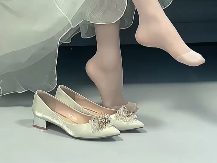 谁穿都好看的平底鞋