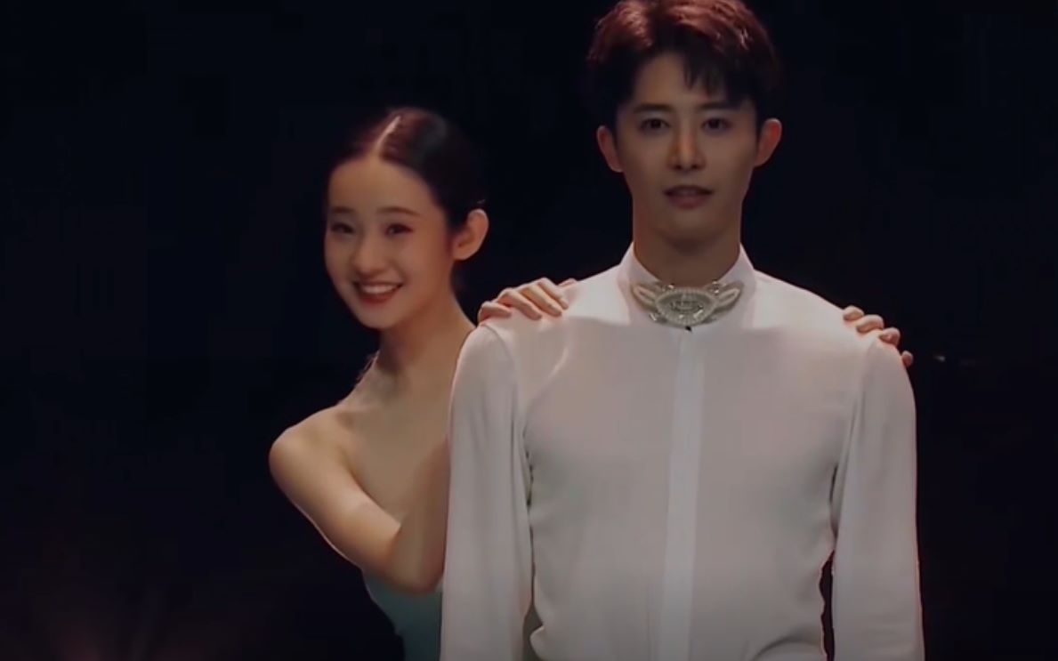 《舞蹈风暴》-张艺凡/傅弘奕cut:小仙女的笑容好治愈啊啊啊啊