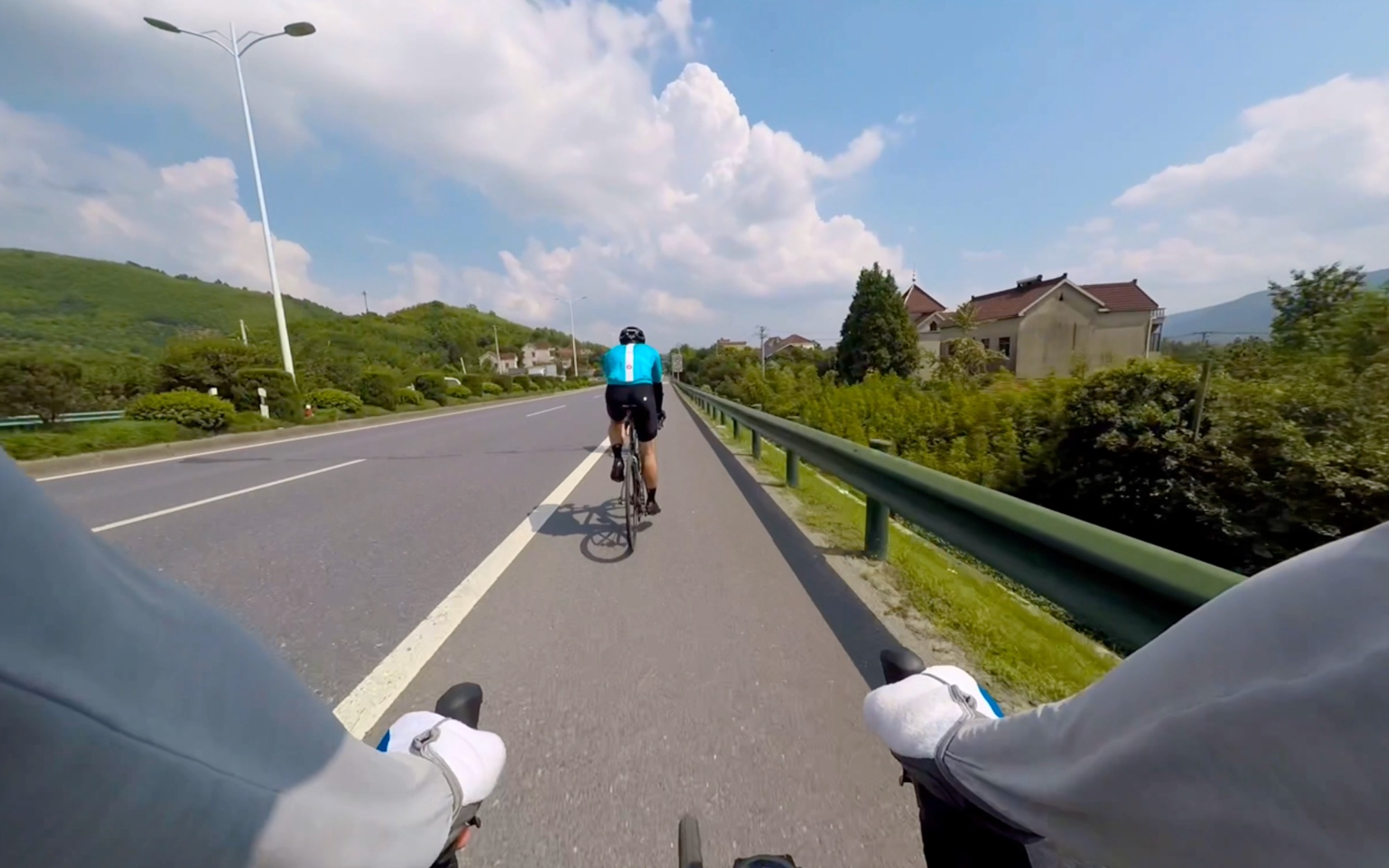 《放坡九亩田》4k第一人称视角fpv云骑车 gopro