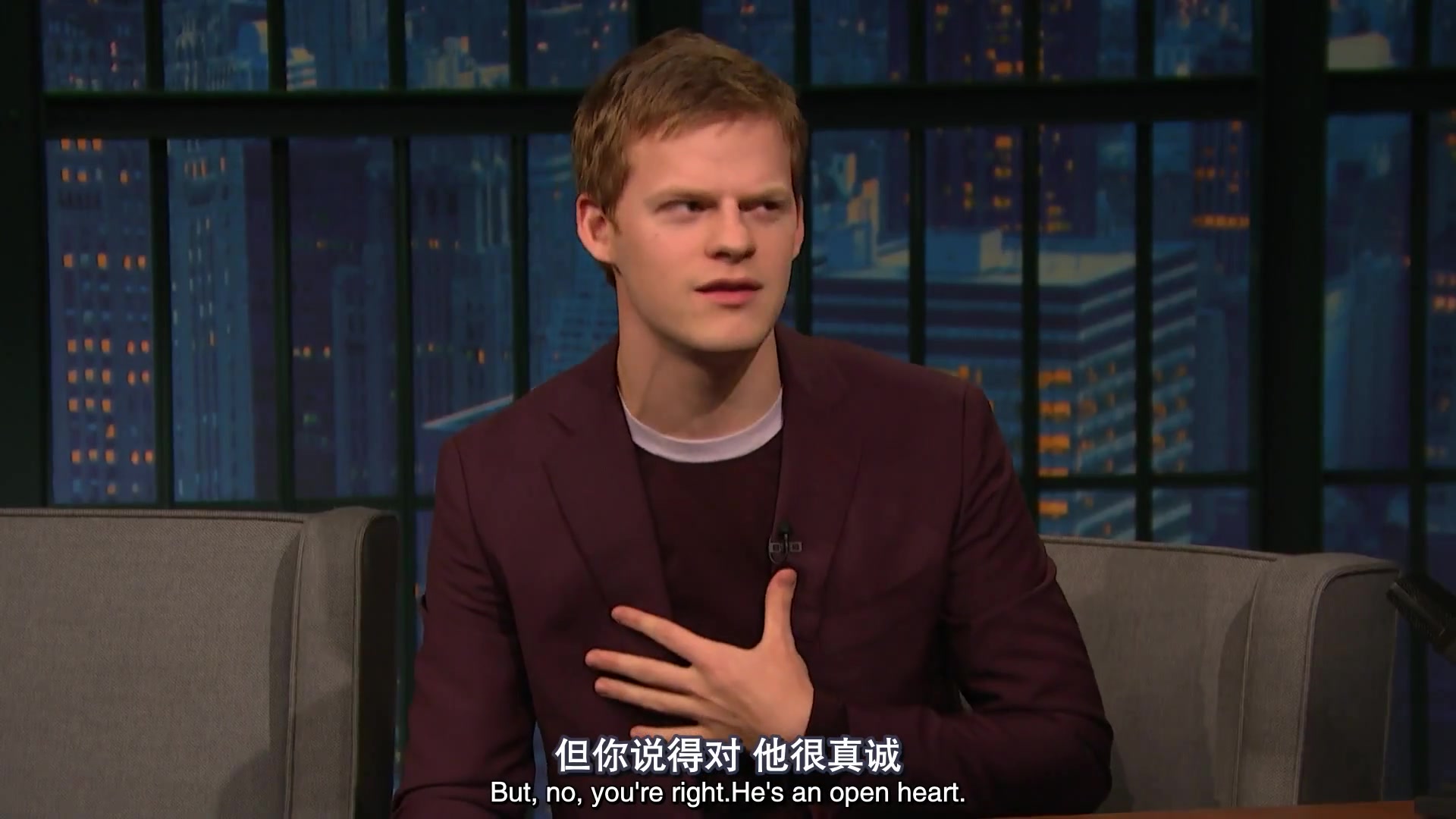 [图]【赛金花深夜秀】【中英字幕】Late Night with Seth Meyers - Lucas Hedges