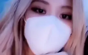 Download Video: rosé 你最迷恋哪一款  大雨还在下  歌手高夫  blackpink