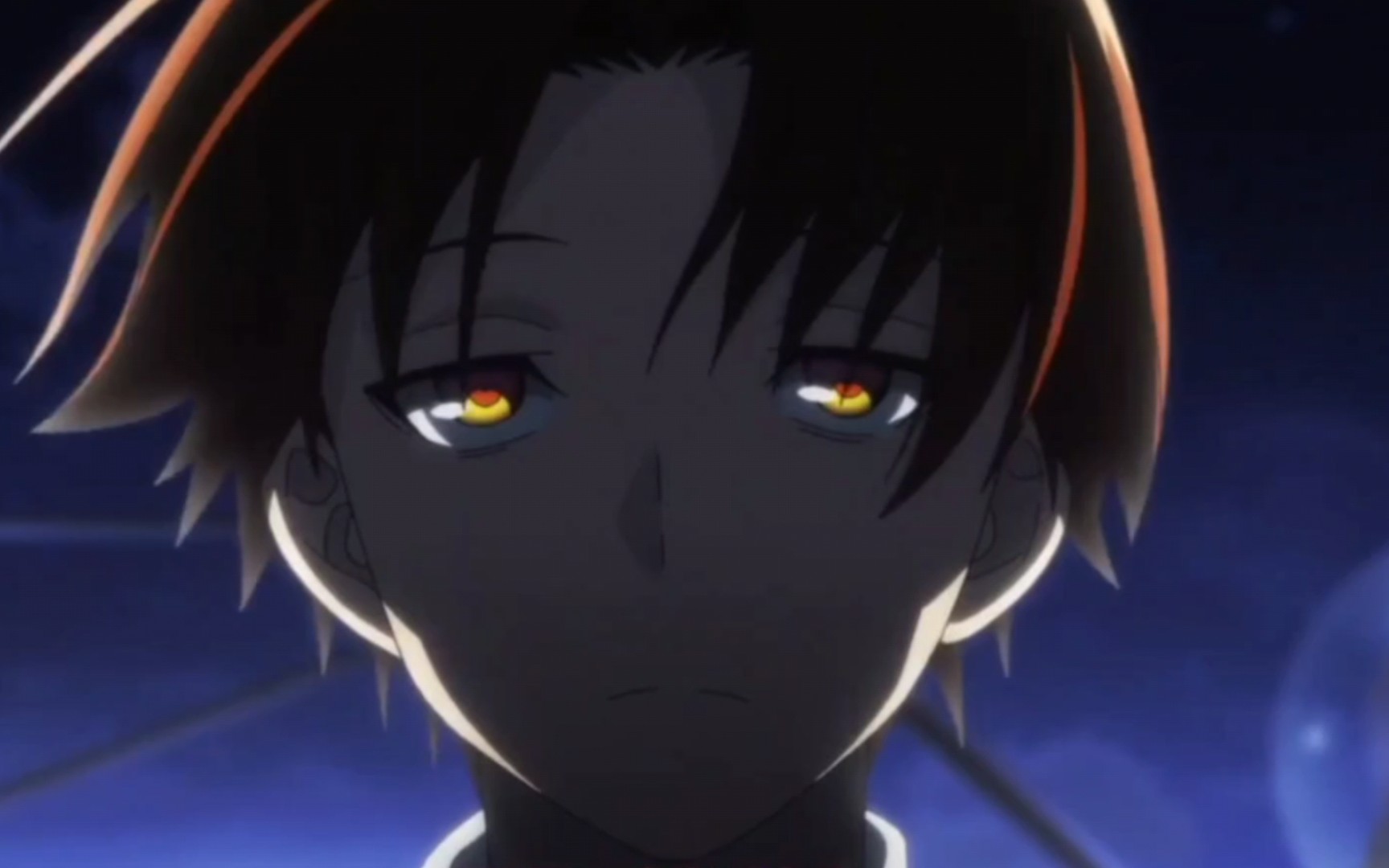 来看看我路哥的眼神杀