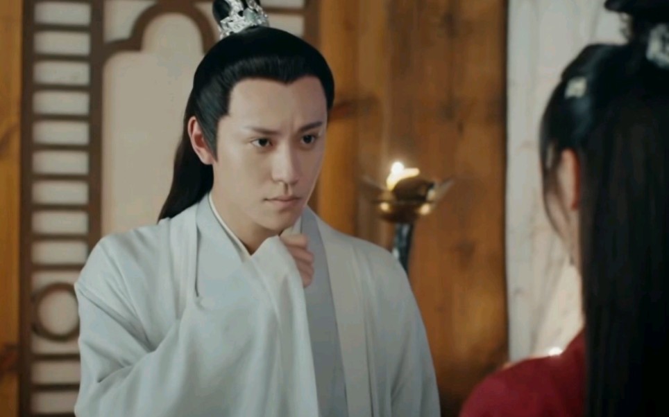 【听雪楼】:萧忆情的眼神太霸道了,这谁能扛得住啊