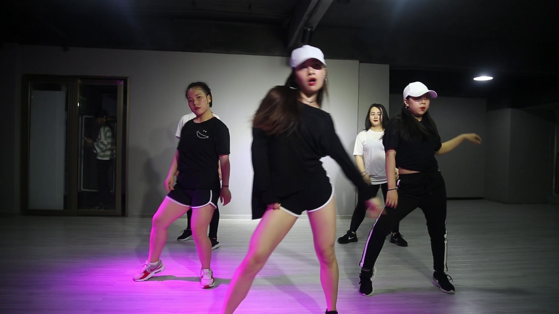 【艺尚】爵士舞 honey cocaine - cant sit with us 超酷_哔哩哔哩