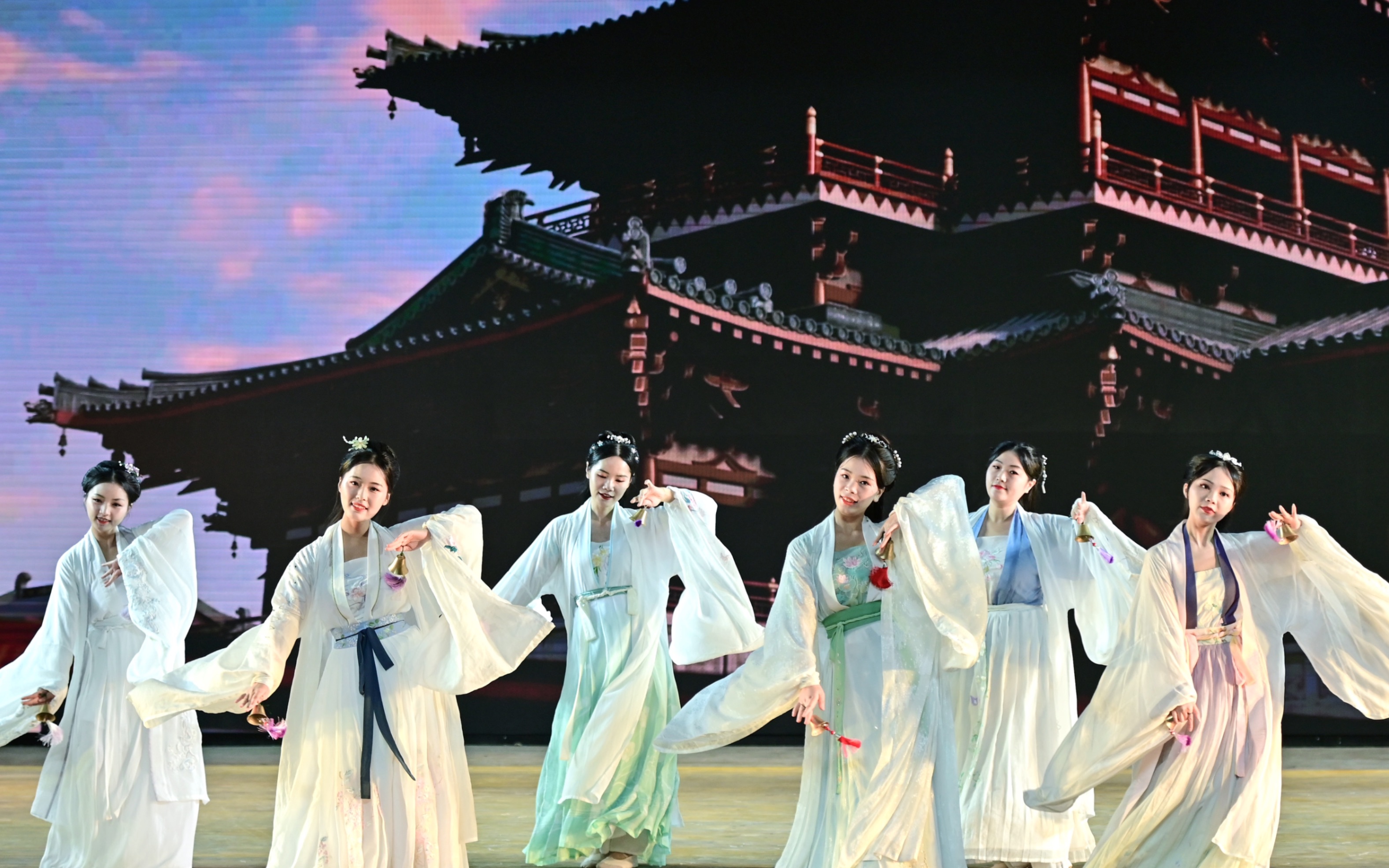 翻跳汉舞大赛深圳场助演盛世汉服深圳