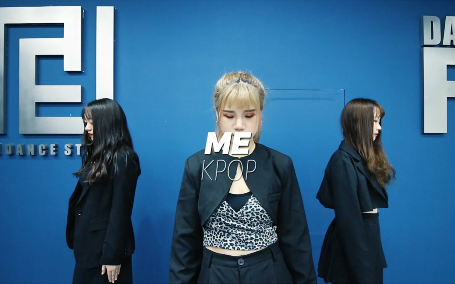 【en舞室の晓沫】clc-《me》