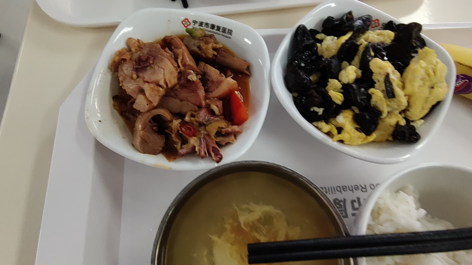 12块钱在医院可以吃到什么?|苦逼实习生的吃饭日常