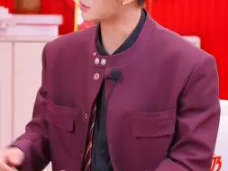#任嘉伦 5月23号直播，聊到《佳偶天成》，哥哥的眼睛里全是光啊，涛哥想套出点新戏的消息，咱哥藏的可真严实哈哈哈