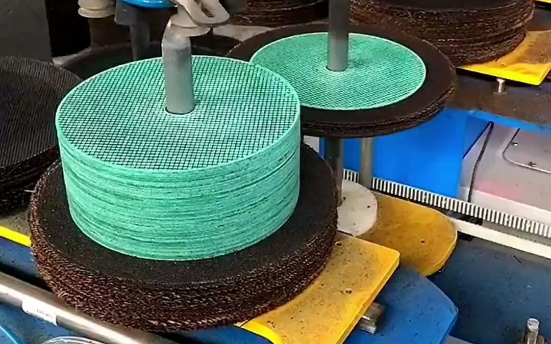 切割片生产自动上下料