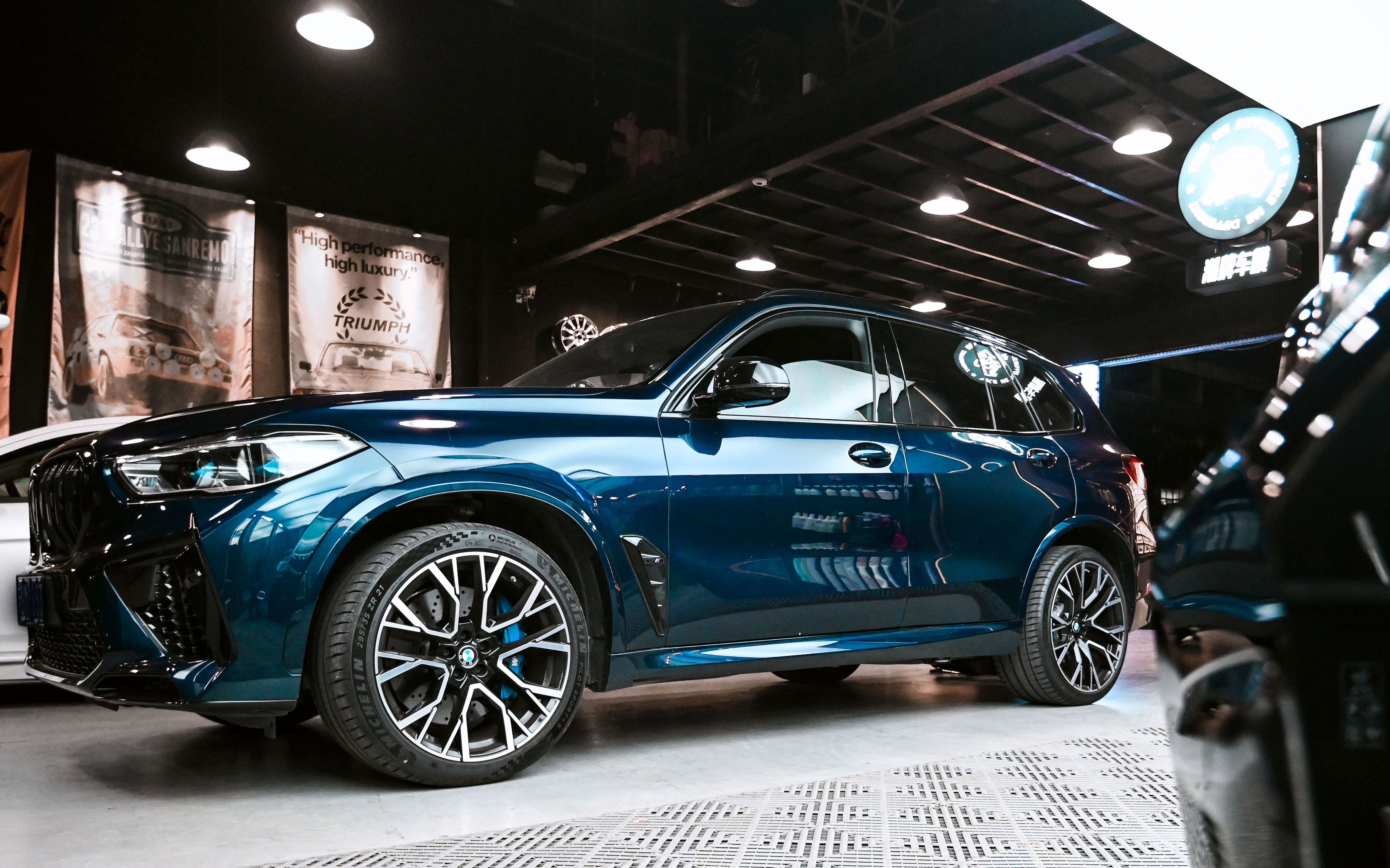 苏州无二汽车丨宝马x5m改装天蝎排气